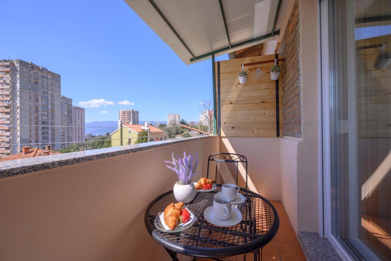 Apartment Terrazzo غييكا المظهر الخارجي الصورة